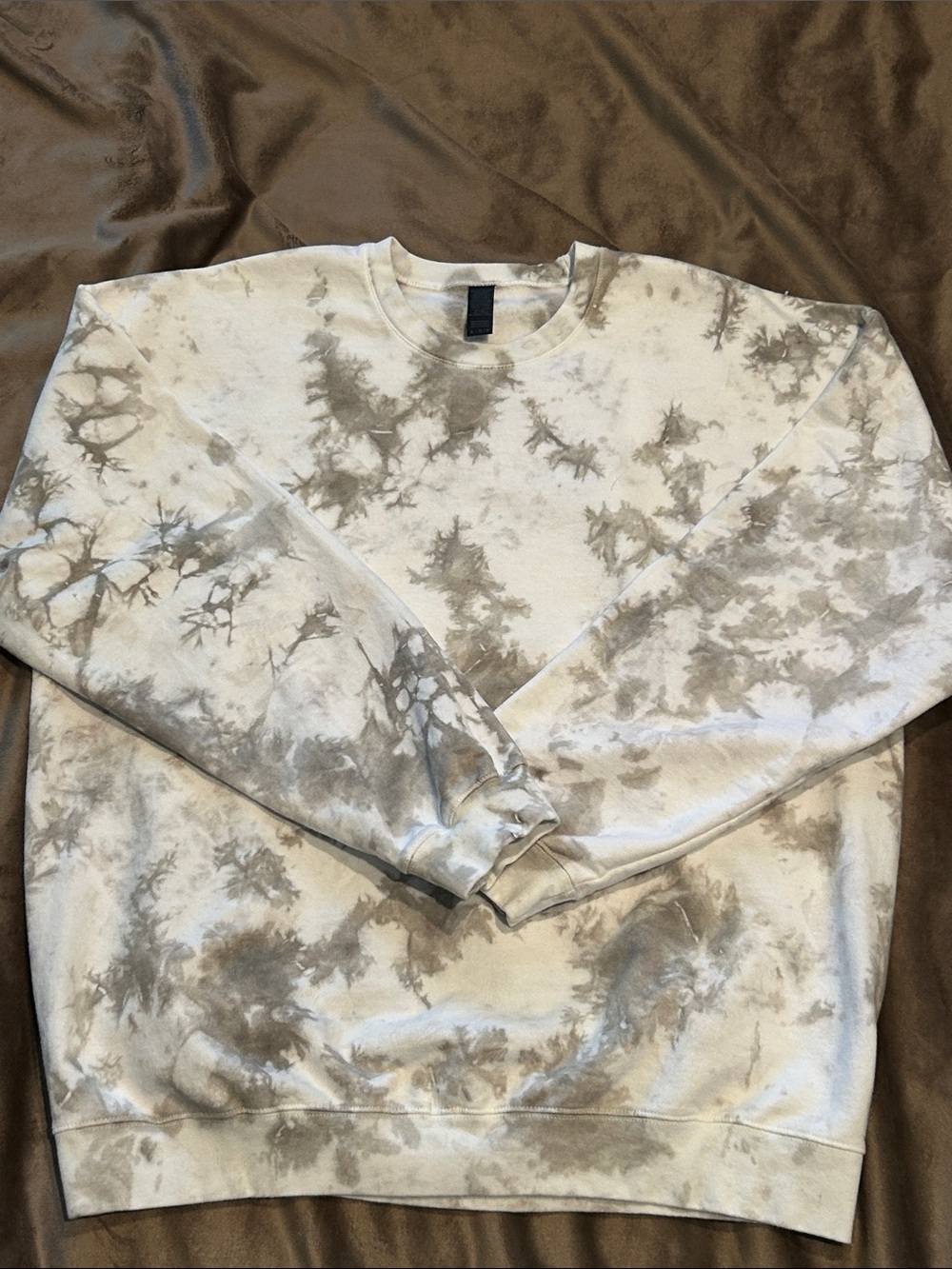Gildan Light Tan Tie-Dye Crewneck Sweatshirt